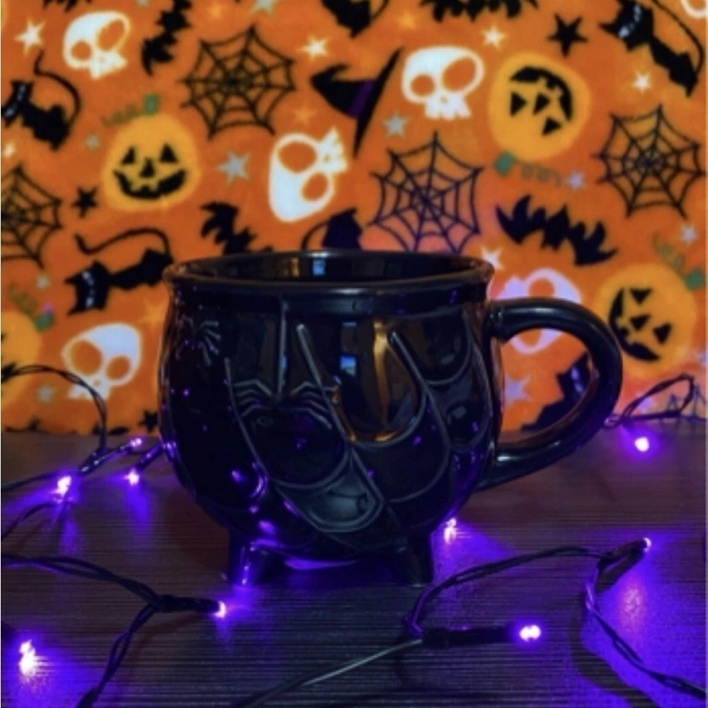 Threshold Stoneware Halloween Cauldron Mug - Picture 8 of 8